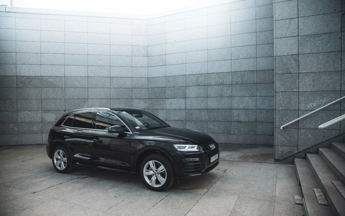 Audi Q5 cena 109699 przebieg: 135000, rok produkcji 2017 z Wrocław małe 254